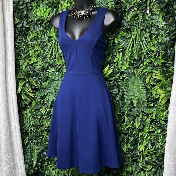 LULUS Dress XS Blue Sleeveless Fit Flare Cocktail As Swoon As Possible 2609 - Picture 6 of 7